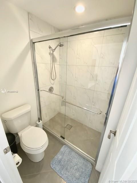 Recently Sold: $499,000 (4 beds, 2 baths, 2527 Square Feet)