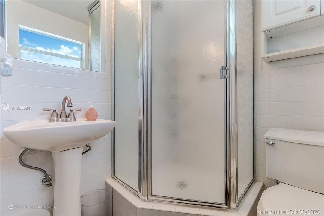 Недавно арендовано: $2,150 (1 спален, 2 ванн, 776 Квадратных фут)