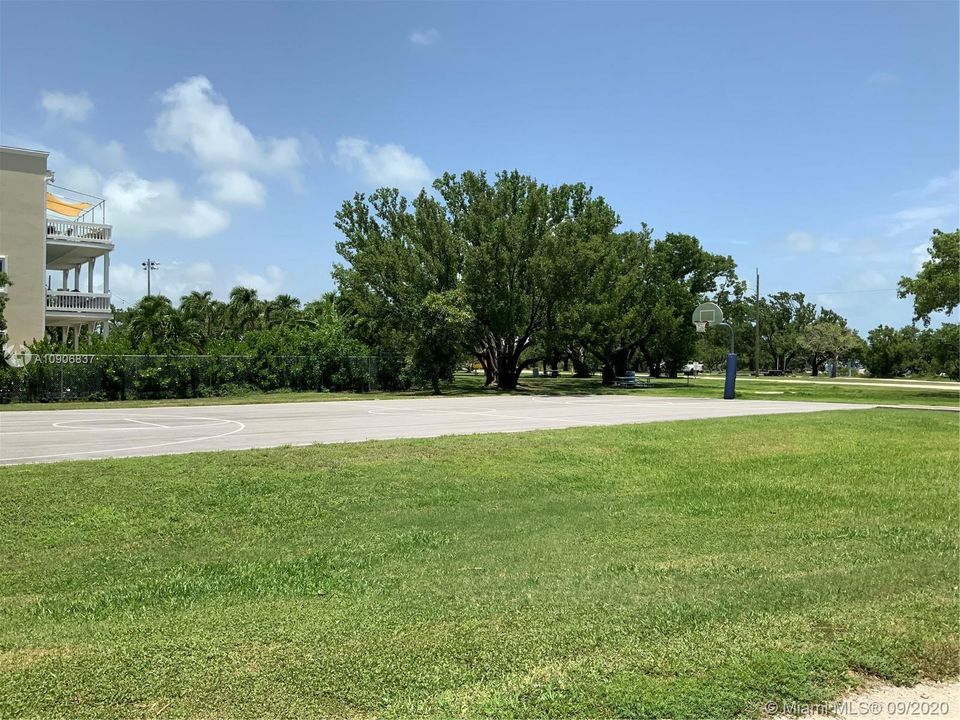 Recently Sold: $125,000 (0.14 acres)