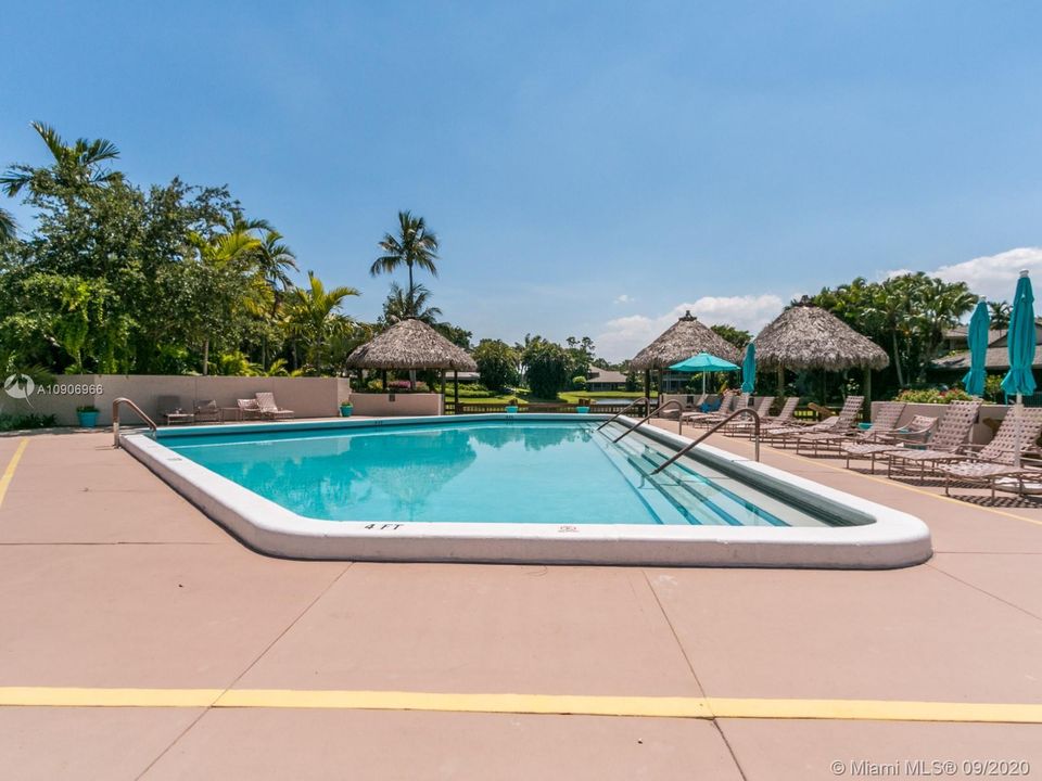 Recently Sold: $84,900 (2 beds, 2 baths, 1271 Square Feet)