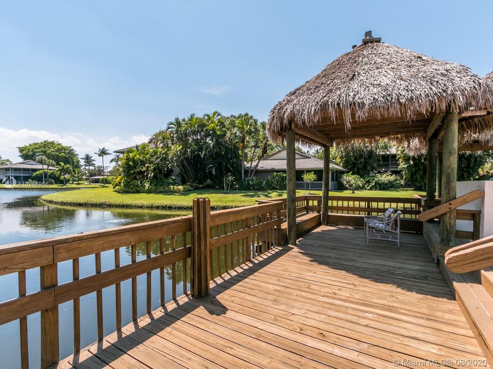 Recently Sold: $84,900 (2 beds, 2 baths, 1271 Square Feet)
