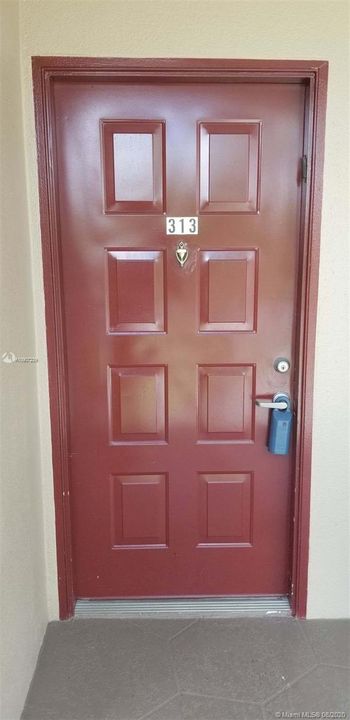 Recently Sold: $109,000 (2 beds, 2 baths, 1207 Square Feet)