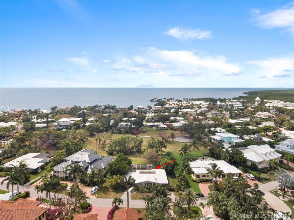 Recently Sold: $2,450,000 (3 beds, 2 baths, 0 Square Feet)