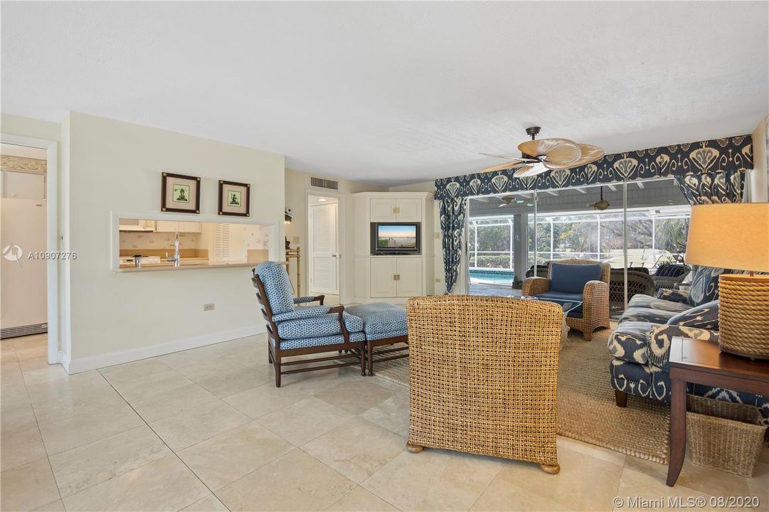 Recently Sold: $2,450,000 (3 beds, 2 baths, 0 Square Feet)