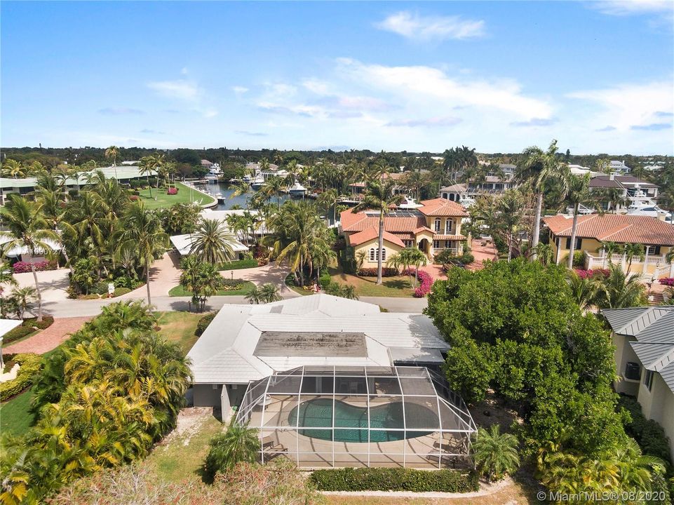 Recently Sold: $2,450,000 (3 beds, 2 baths, 0 Square Feet)