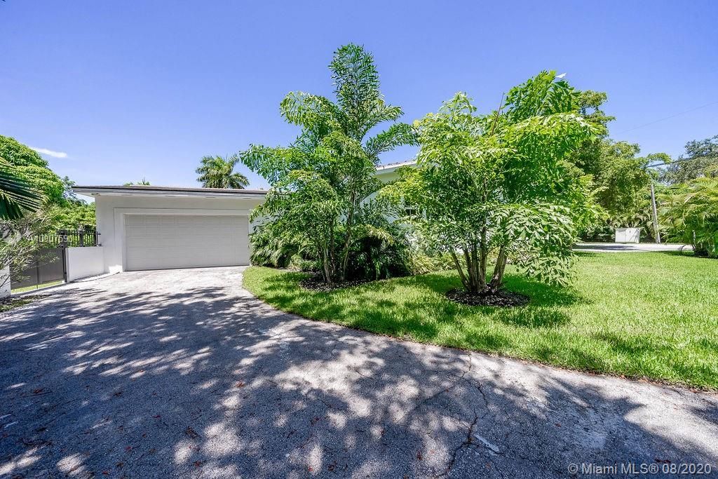 Recently Rented: $6,500 (3 beds, 3 baths, 2163 Square Feet)