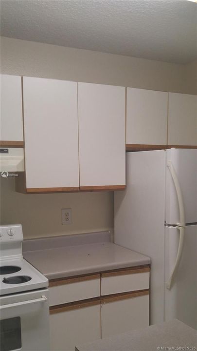 Recently Rented: $1,150 (1 beds, 1 baths, 0 Square Feet)