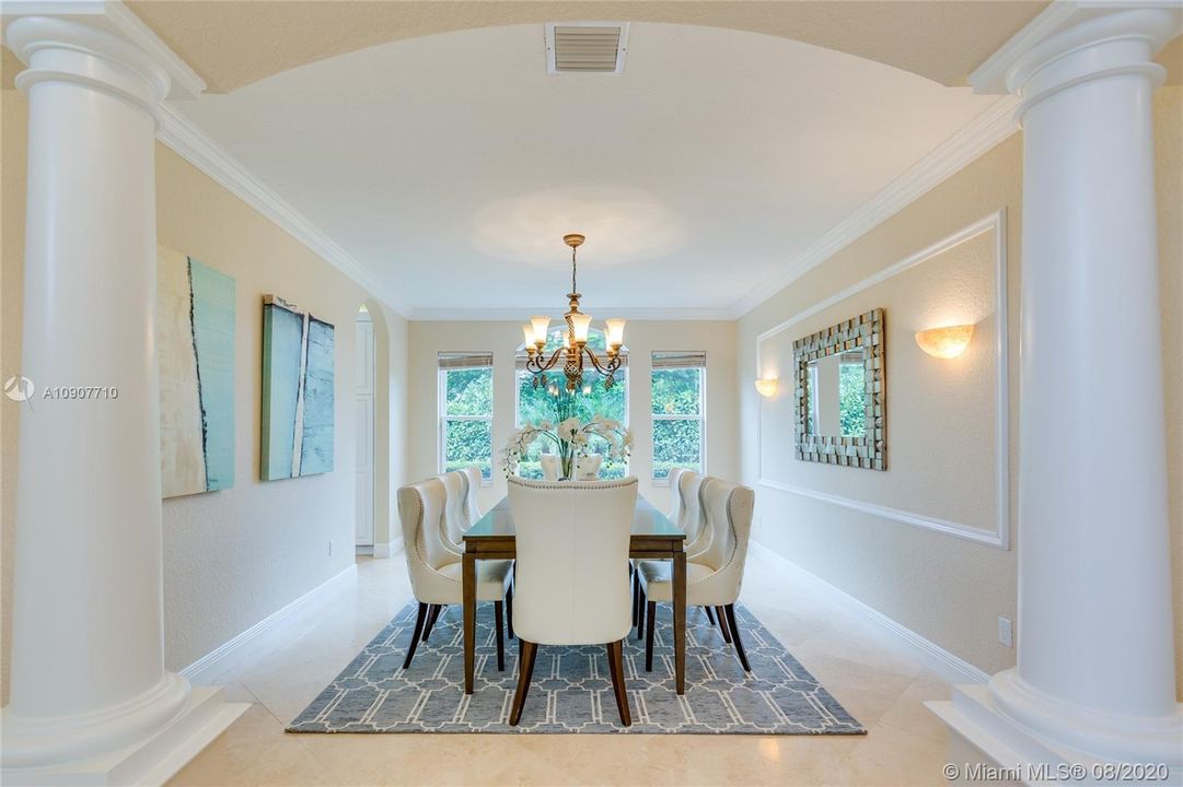 Recently Rented: $8,200 (5 beds, 6 baths, 5325 Square Feet)