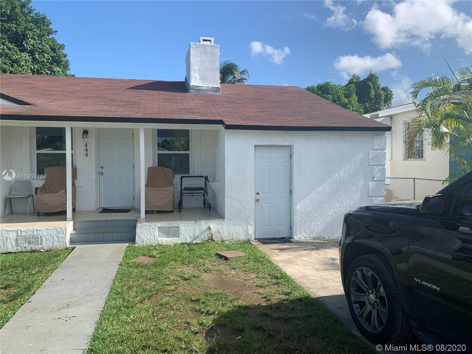 Recently Rented: $800 (0 beds, 1 baths, 1154 Square Feet)