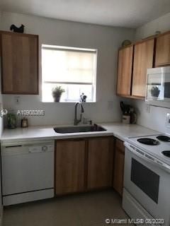 Recently Rented: $1,770 (3 beds, 2 baths, 1182 Square Feet)