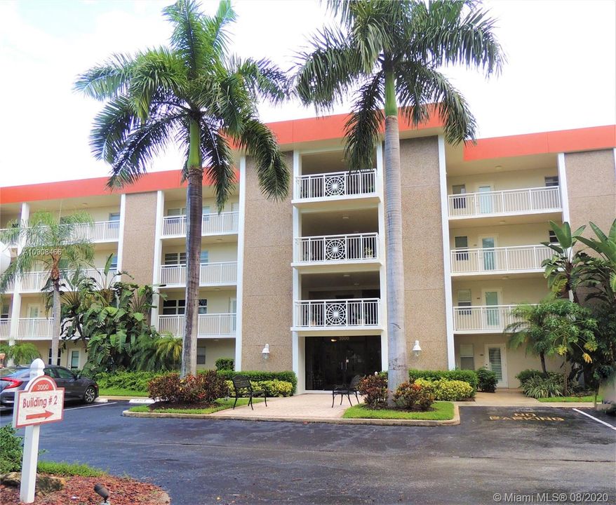 Recently Rented: $1,690 (1 beds, 1 baths, 900 Square Feet)