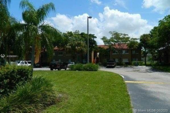 Recently Sold: $121,500 (3 beds, 2 baths, 930 Square Feet)