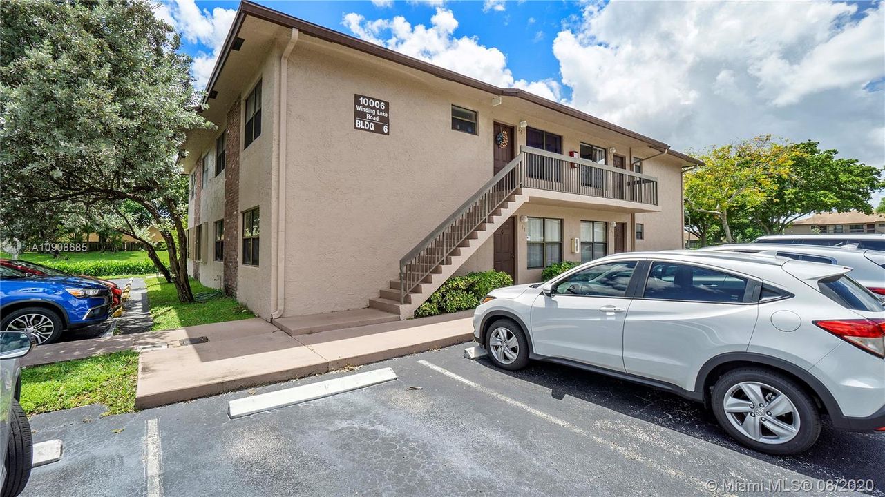 Recently Sold: $160,000 (2 beds, 2 baths, 760 Square Feet)