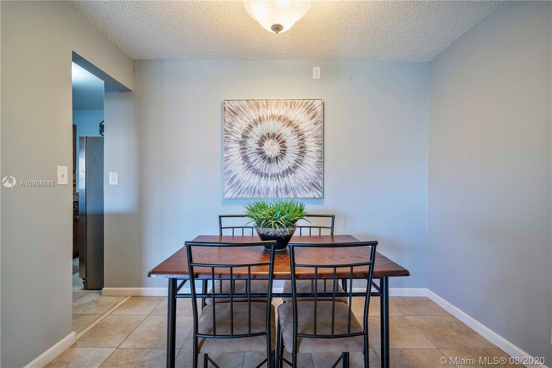 Recently Sold: $160,000 (2 beds, 2 baths, 760 Square Feet)