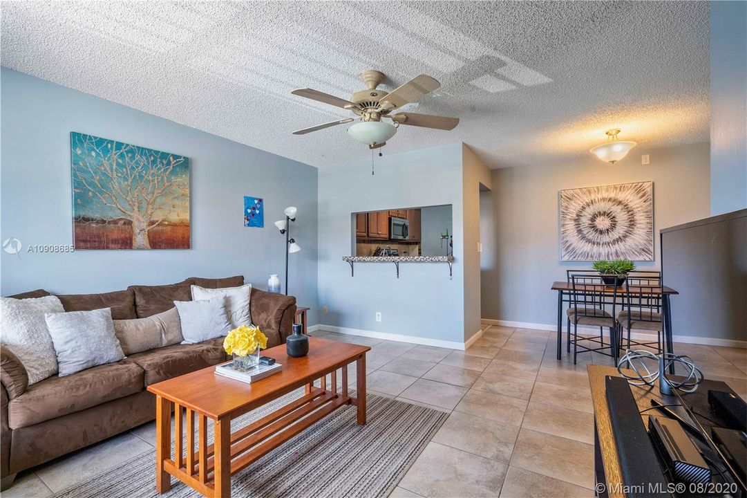 Recently Sold: $160,000 (2 beds, 2 baths, 760 Square Feet)