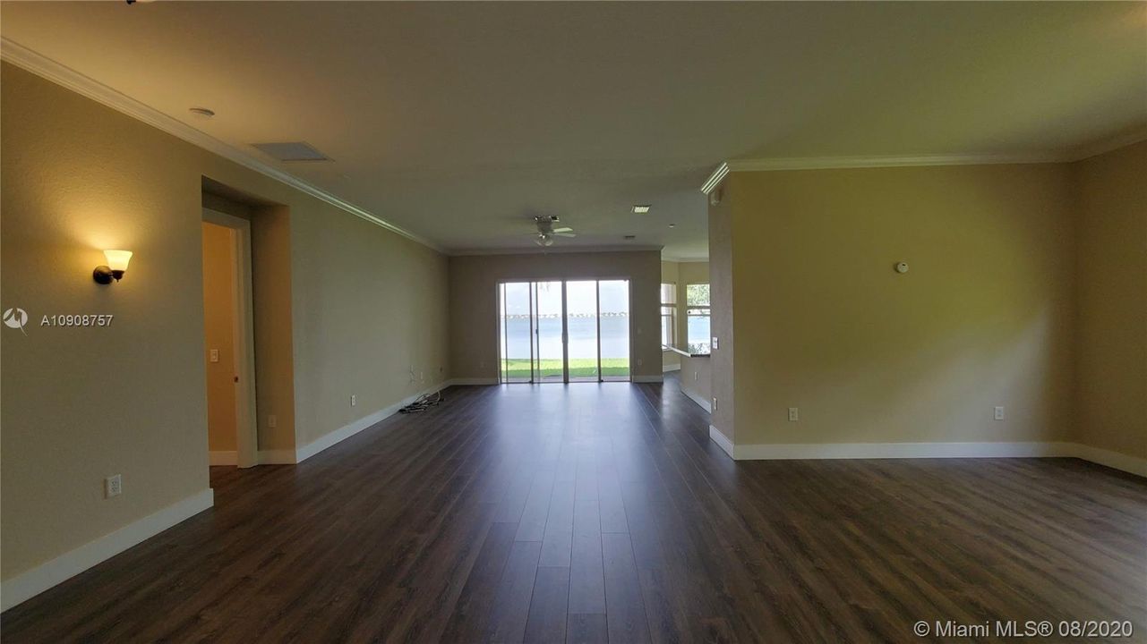 Recently Rented: $3,300 (4 beds, 3 baths, 2481 Square Feet)