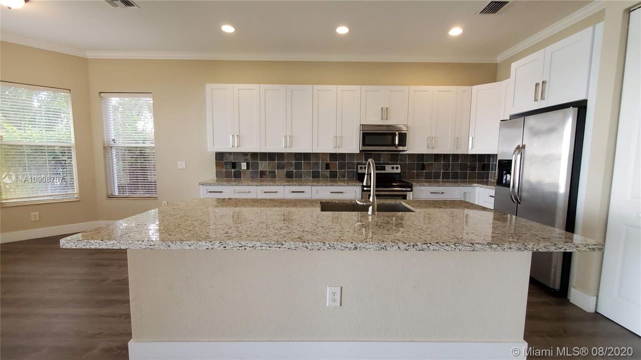 Recently Rented: $3,300 (4 beds, 3 baths, 2481 Square Feet)