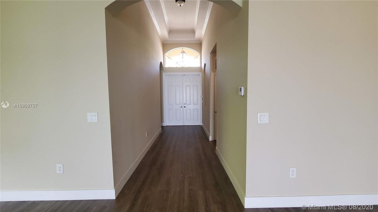 Recently Rented: $3,300 (4 beds, 3 baths, 2481 Square Feet)