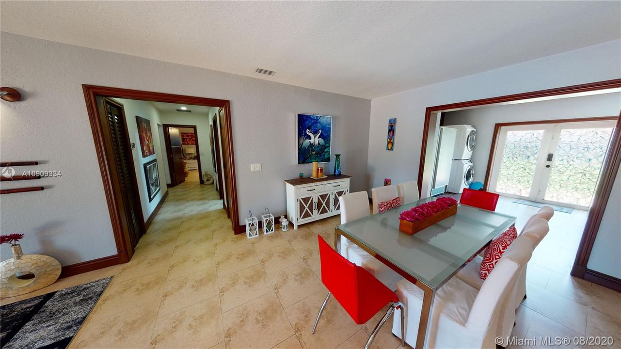 Main House Dining table