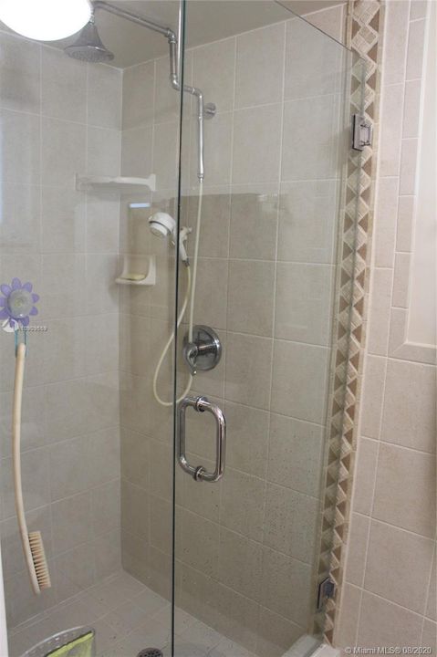 Недавно арендовано: $2,600 (4 спален, 2 ванн, 2416 Квадратных фут)