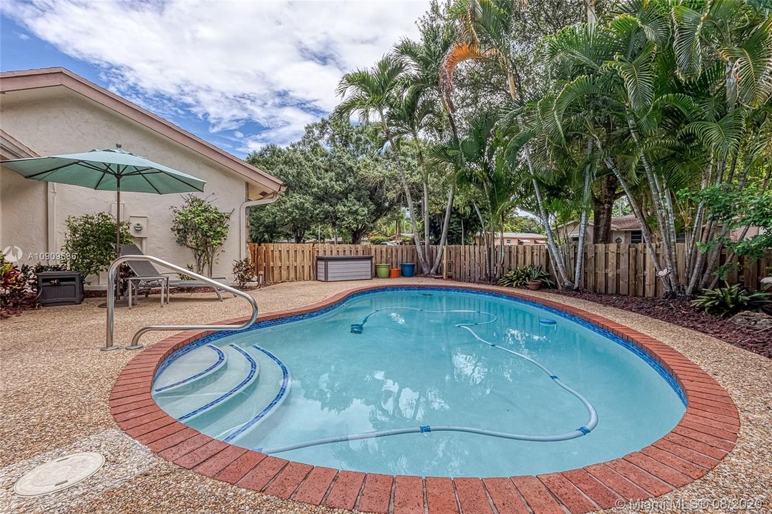 Vendido Recientemente: $269,000 (2 camas, 2 baños, 1434 Pies cuadrados)