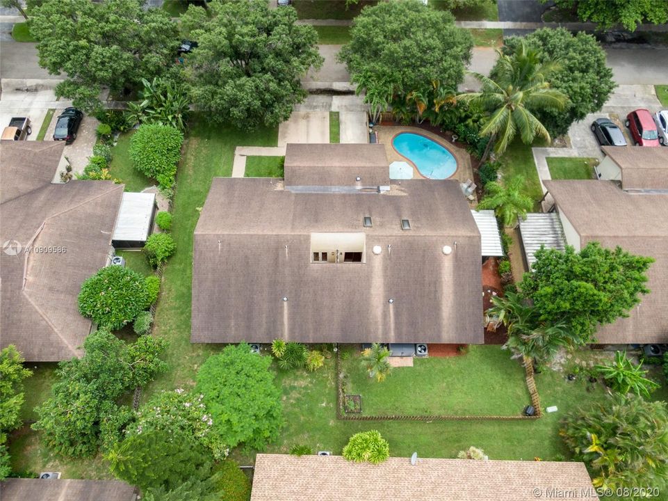Vendido Recientemente: $269,000 (2 camas, 2 baños, 1434 Pies cuadrados)