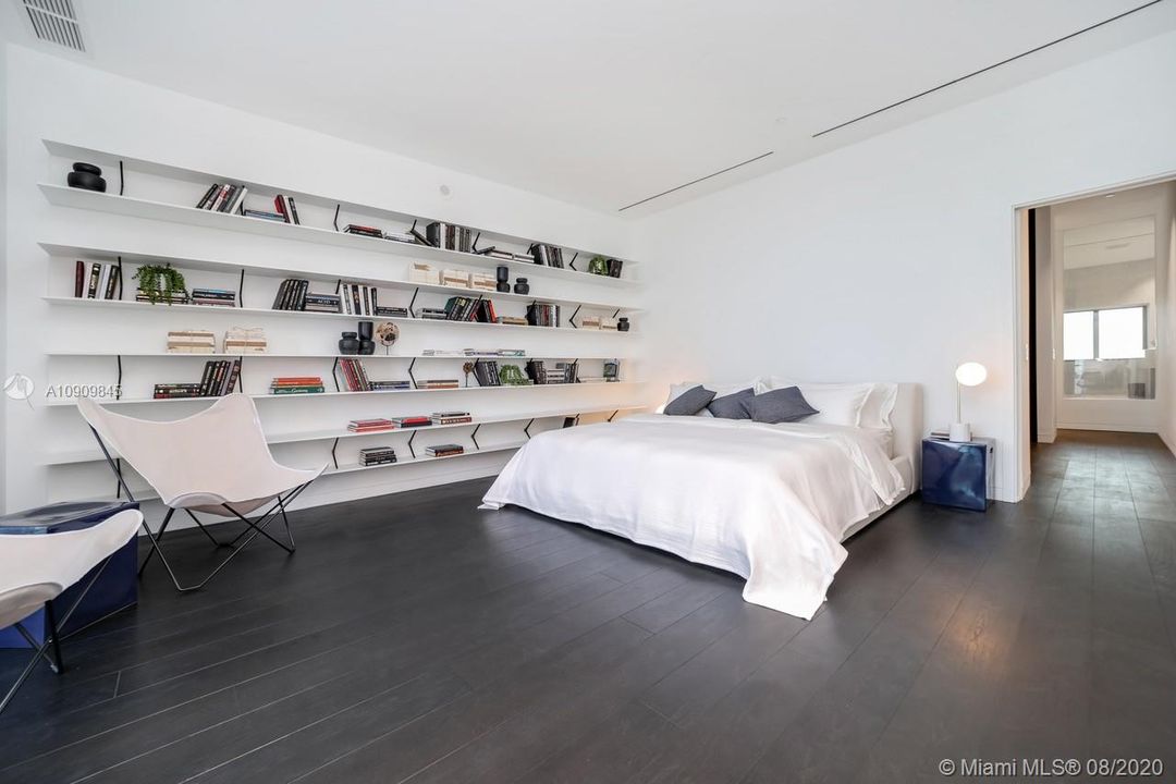 Недавно арендовано: $15,000 (3 спален, 4 ванн, 2703 Квадратных фут)