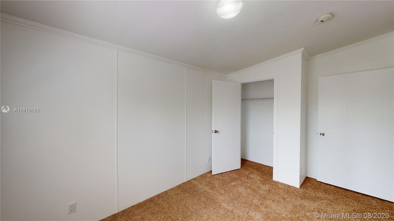 Vendido Recientemente: $72,900 (4 camas, 2 baños, 0 Pies cuadrados)