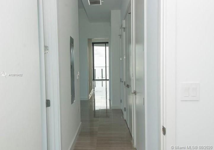 Recently Rented: $13,500 (3 beds, 3 baths, 2917 Square Feet)