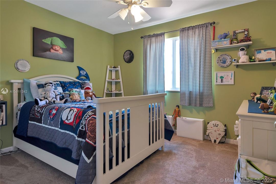 Third Bedroom Photo 2