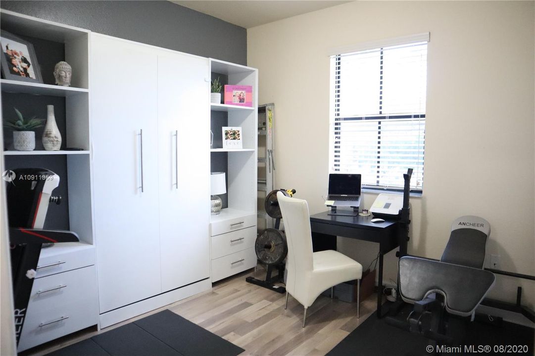 Vendido Recientemente: $260,000 (3 camas, 2 baños, 1535 Pies cuadrados)