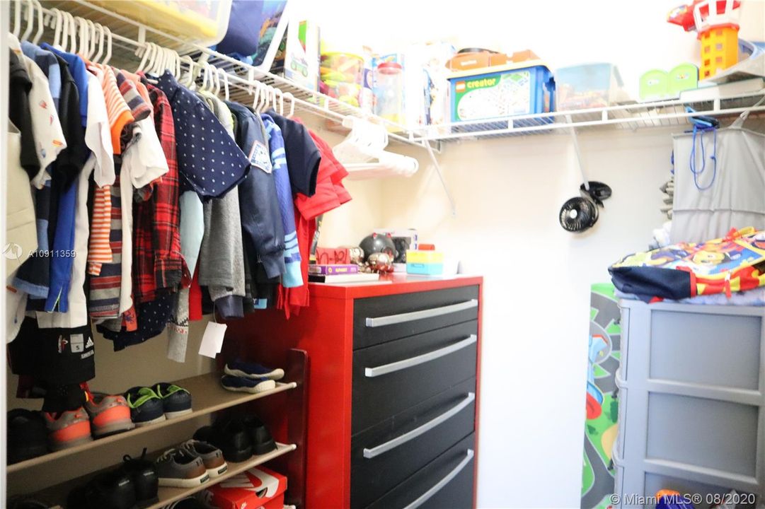 Vendido Recientemente: $260,000 (3 camas, 2 baños, 1535 Pies cuadrados)