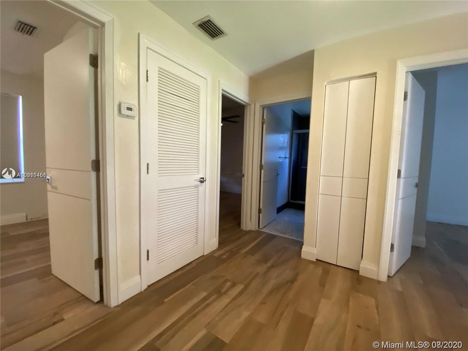 Recently Sold: $398,000 (4 beds, 2 baths, 2175 Square Feet)