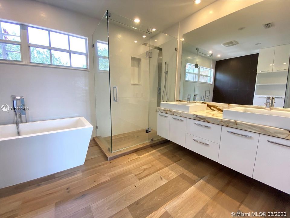 Recently Sold: $398,000 (4 beds, 2 baths, 2175 Square Feet)