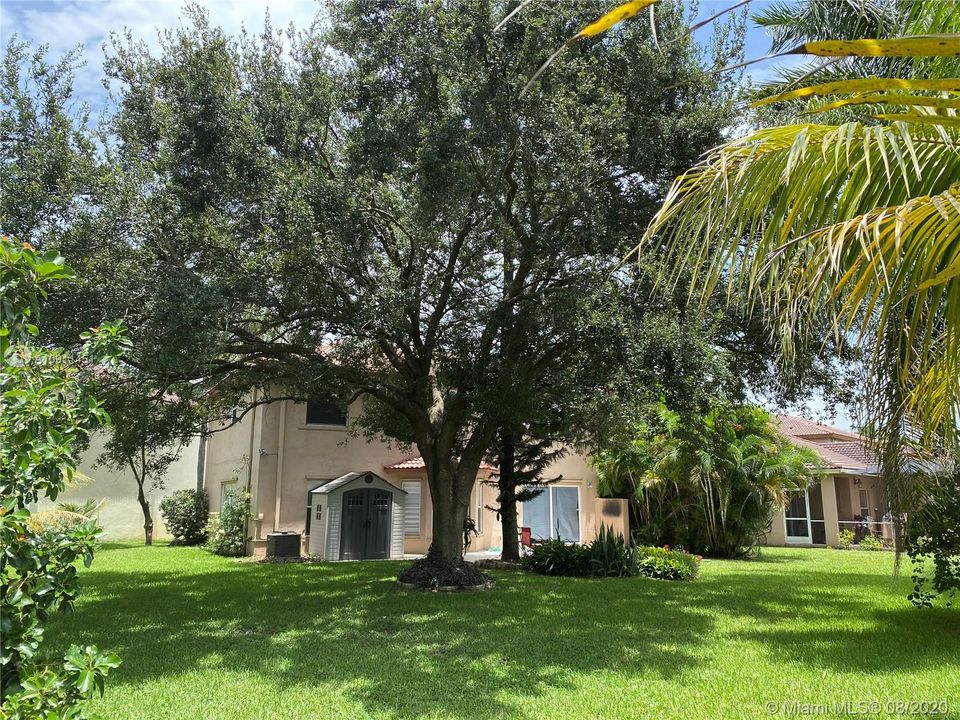 Recently Sold: $398,000 (4 beds, 2 baths, 2175 Square Feet)
