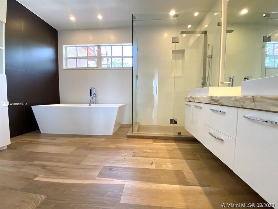 Recently Sold: $398,000 (4 beds, 2 baths, 2175 Square Feet)