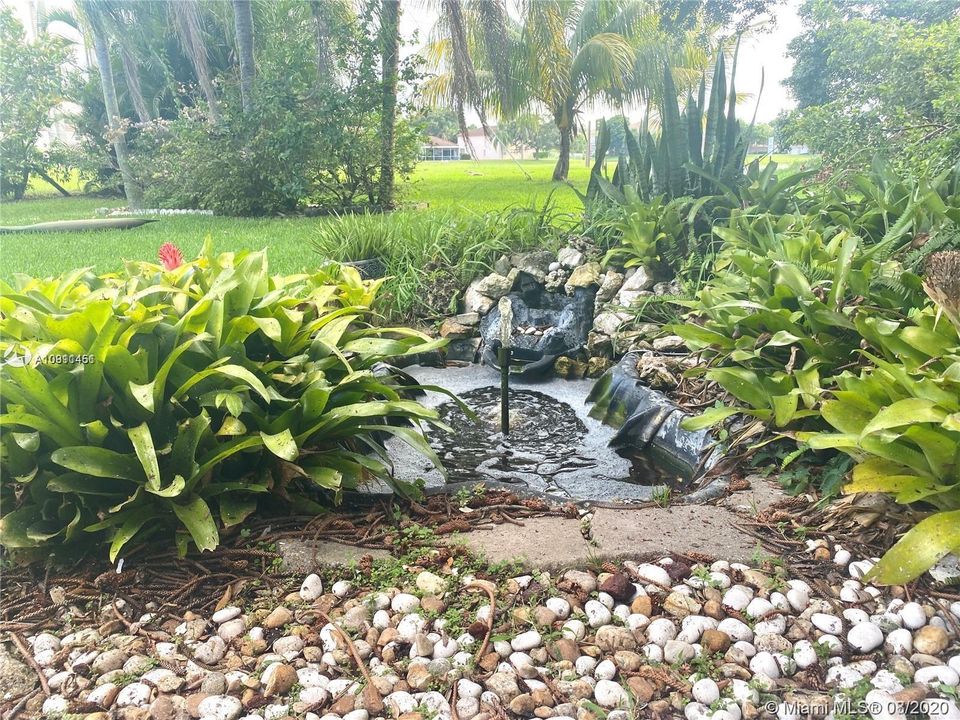 Recently Sold: $398,000 (4 beds, 2 baths, 2175 Square Feet)