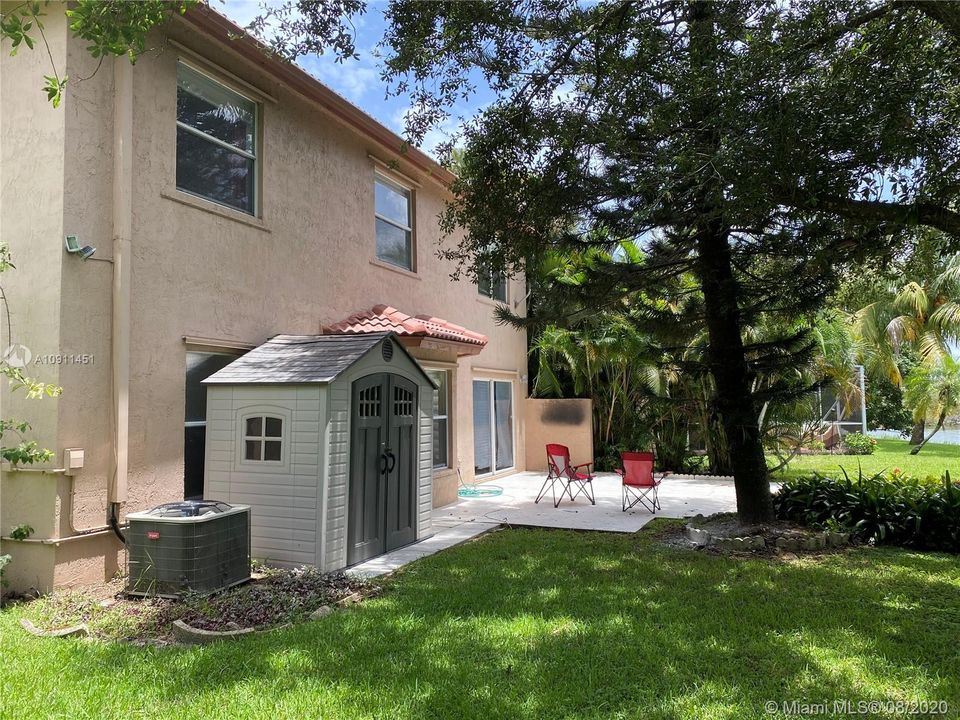 Recently Sold: $398,000 (4 beds, 2 baths, 2175 Square Feet)