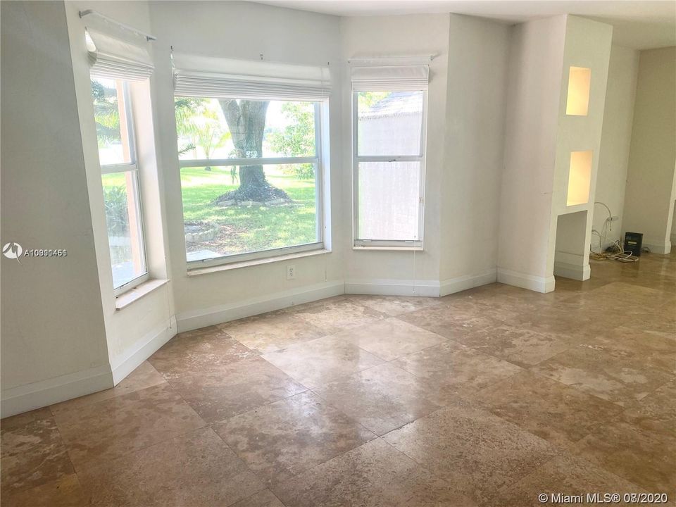 Recently Sold: $398,000 (4 beds, 2 baths, 2175 Square Feet)