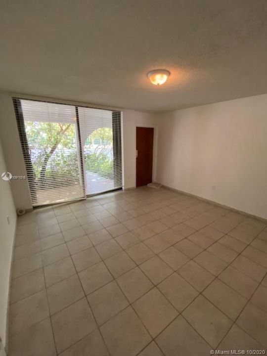 Недавно арендовано: $3,800 (3 спален, 2 ванн, 1554 Квадратных фут)