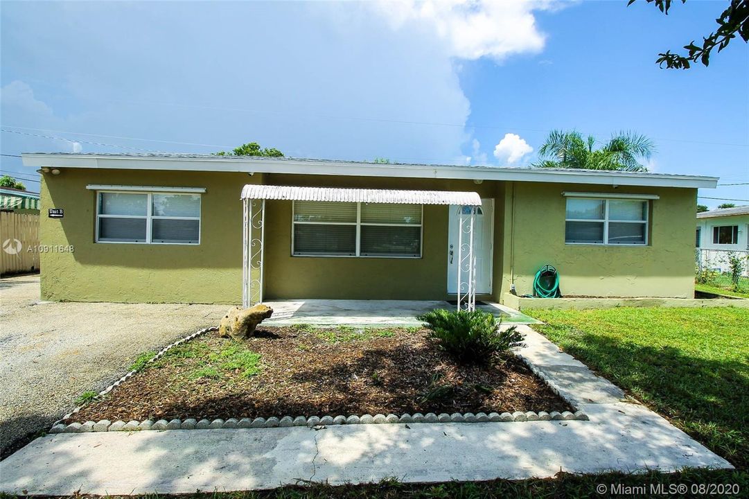 Recently Sold: $275,000 (3 beds, 2 baths, 1516 Square Feet)