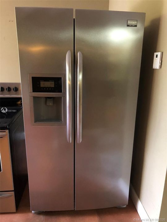 NEWER APPLIANCES ARE ALL INCLUDED IN THE PURCHASE PRICE.