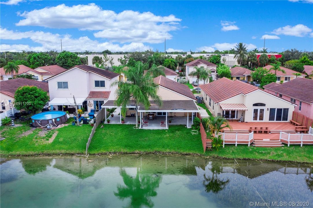 Recently Sold: $385,000 (3 beds, 2 baths, 1692 Square Feet)