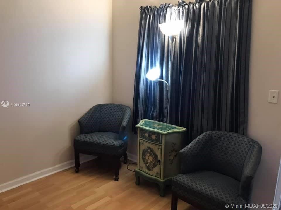 Recently Rented: $1,050 (1 beds, 1 baths, 535 Square Feet)