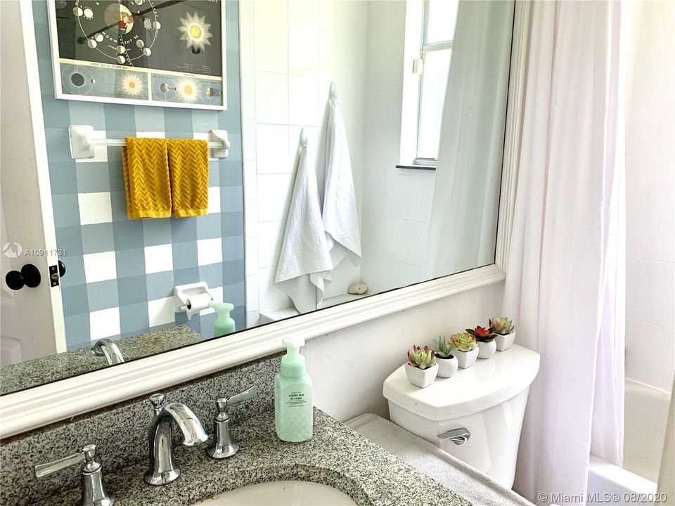 Recently Sold: $422,000 (3 beds, 2 baths, 1505 Square Feet)