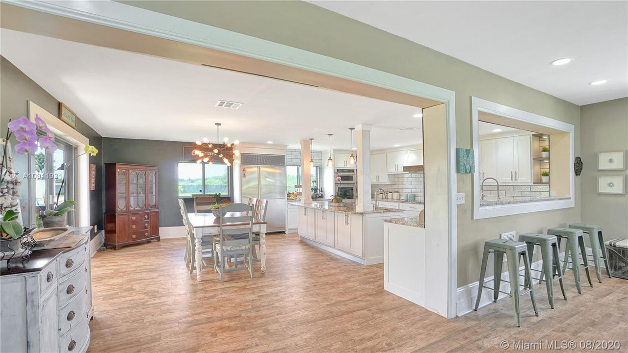 Vendido Recientemente: $699,998 (4 camas, 3 baños, 0 Pies cuadrados)