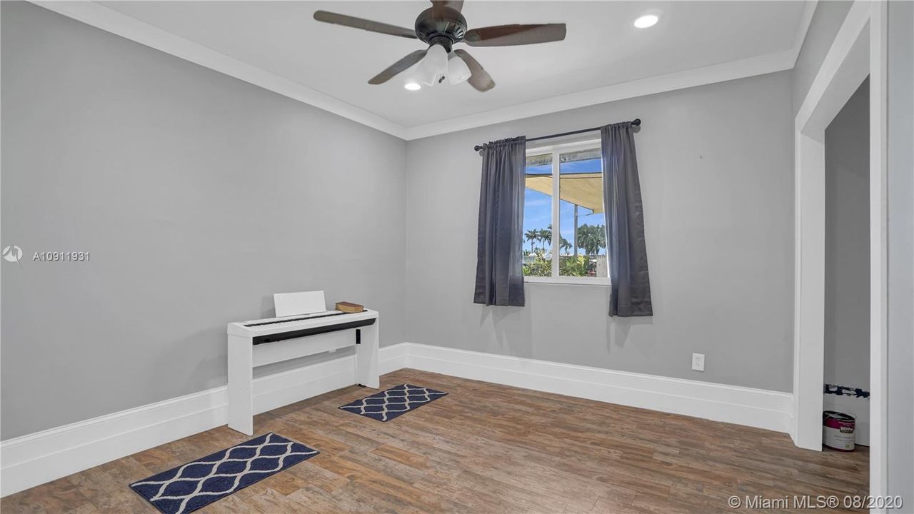 Vendido Recientemente: $699,998 (4 camas, 3 baños, 0 Pies cuadrados)