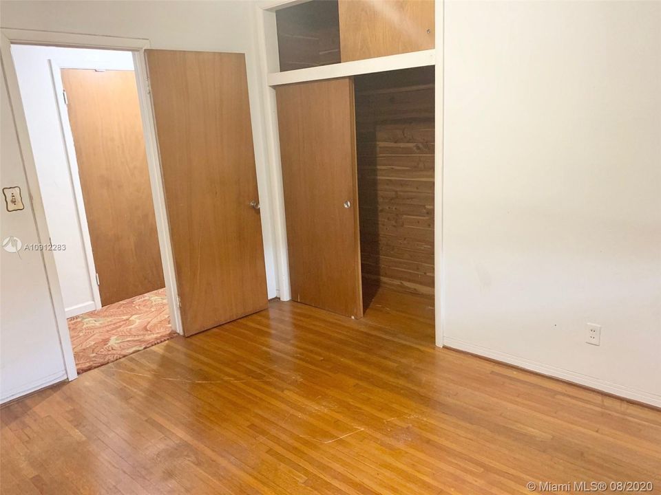 Недавно продано: $275,000 (3 спален, 2 ванн, 1286 Квадратных фут)