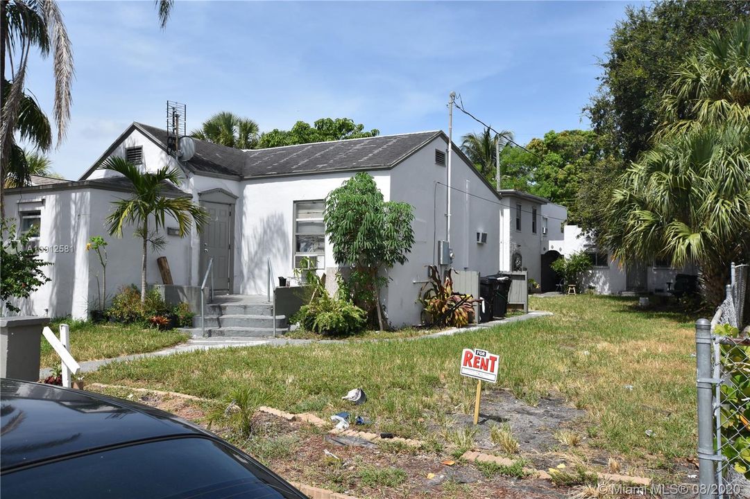 最近售出: $305,000 (0 贝兹, 0 浴室, 2320 平方英尺)