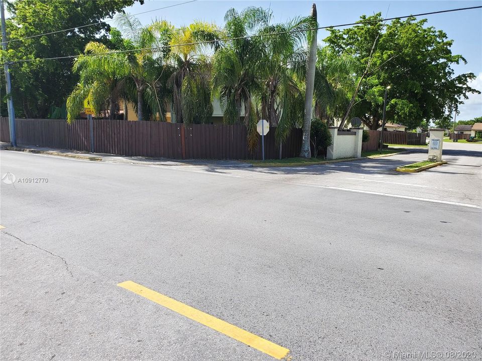 Недавно продано: $50,000 (0.04 acres)